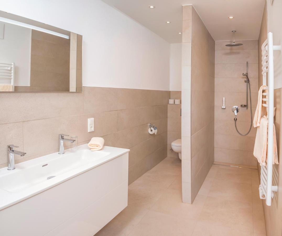 Hotel Platzwirt 劳里斯 外观 照片
