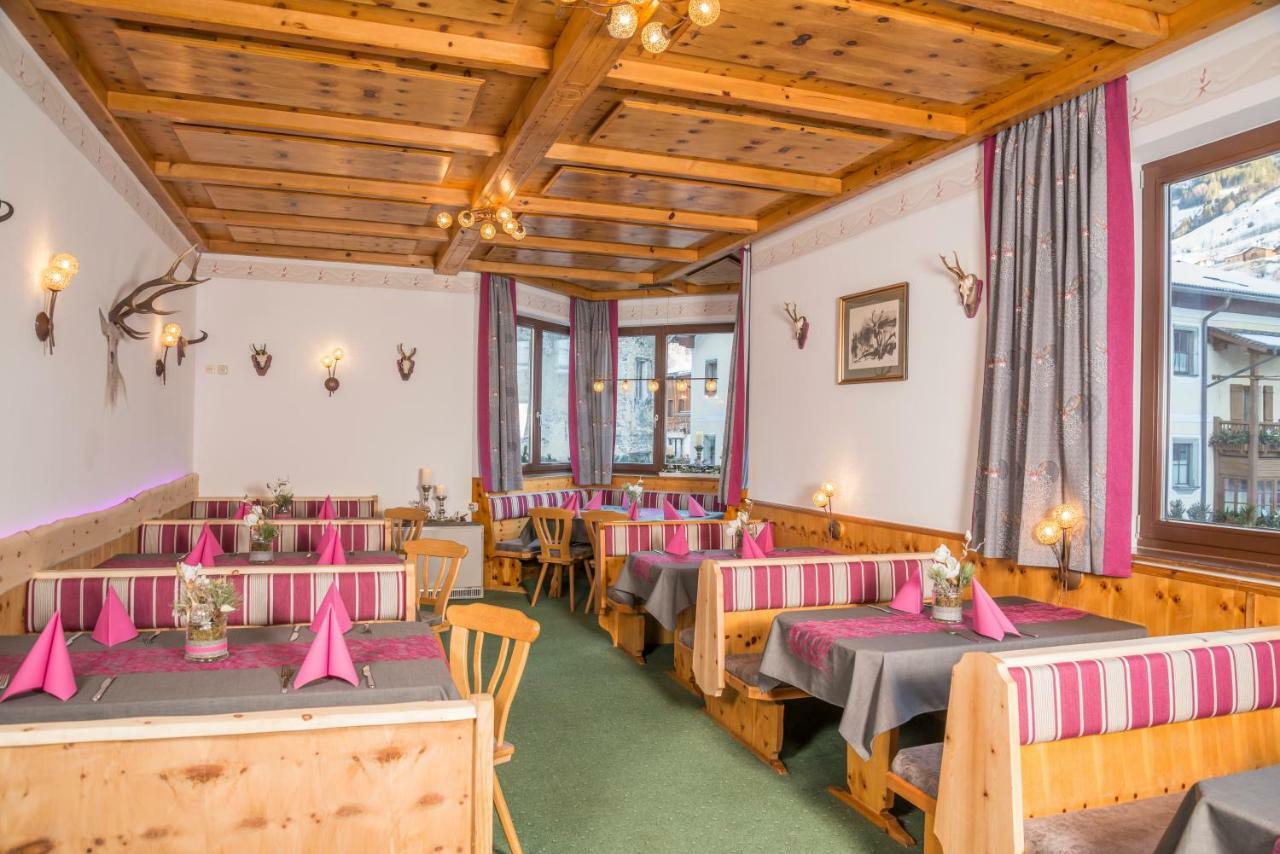 Hotel Platzwirt 劳里斯 外观 照片